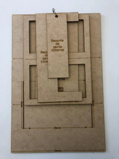 Recorte Arte Madeira Joinville em MDF cru - Gabarito 07 (Cartão Porta-retrato) - 100397