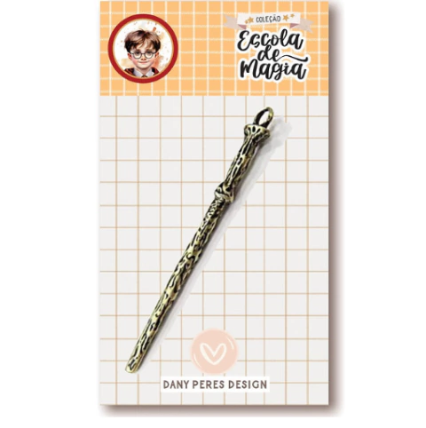 Aplique de Metal - Coleção Escola de Magia - Varinha - Modelo 2 - Dany Peres - DP-EM-13A
