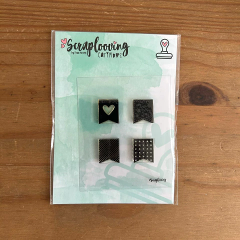 Carimbo Bandeirinhas - Scraplooving - comprar online