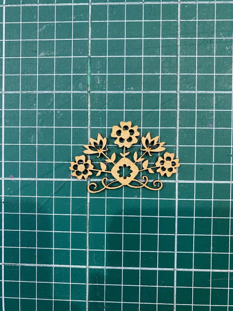 Arte Madeira Joinville - Flores e Folhas 24 p - comprar online