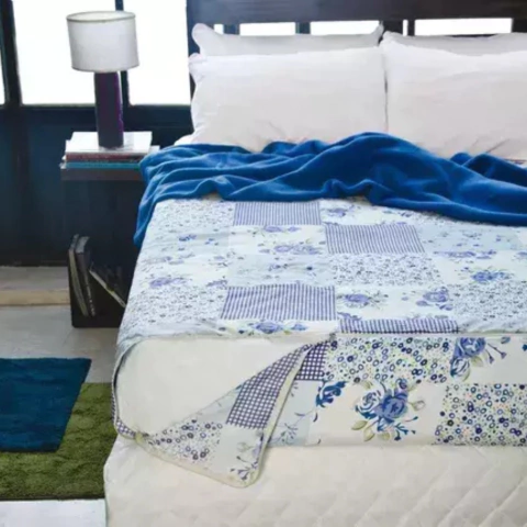 Funda De Colchon 2 1/2 Con Cierre - comprar online