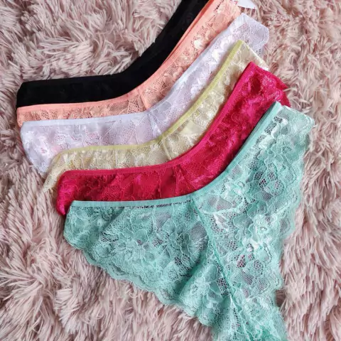 DOCENA COLA LESS LOVELY ART 2002