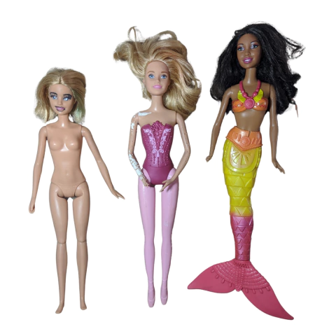 lote 3 bonecas barbies com 2011, 2015 e 2016 com detalhes