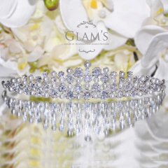 coroa de perolas e zirconias