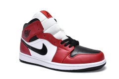 Jordan 1 Mid Chicago Black Toe