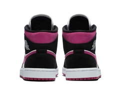 Jordan 1 Mid Magenta en internet