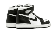 Jordan 1 High Black & White en internet