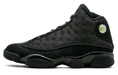 Jordan 13 Black Cat en internet