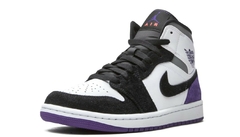 Jordan 1 Mid Varsity Purple en internet