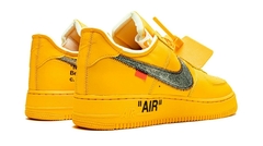 Air Force 1 Off White University Gold en internet