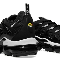 Air Vapormax Plus Black White - tienda online