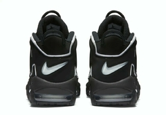 Air More Uptempo Black & White en internet