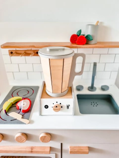 Licuadora de madera con accesorios minichef - comprar online