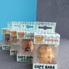 LLAVERO CAJA - Capybara silicona - Mundo Chulo