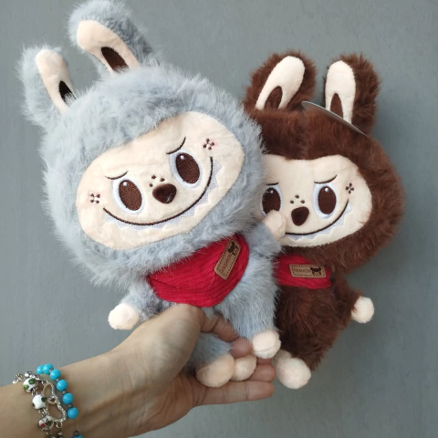 PELUCHE LABUBU 20cm - comprar online