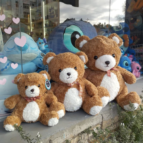 PELUCHE OSO LAZO CUADRILLE 30cm - comprar online