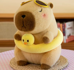 PELUCHE CAPYBARA VACACIONES - con manta