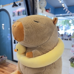 PELUCHE CAPYBARA VACACIONES - con manta - tienda online