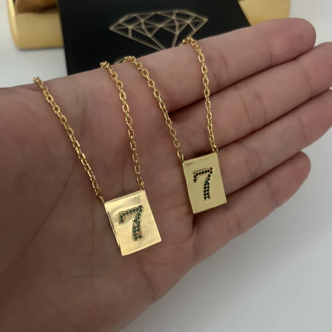 ESCAPULÁRIO 7 CRAVEJADO - CORRENTE CADEADO 3MM