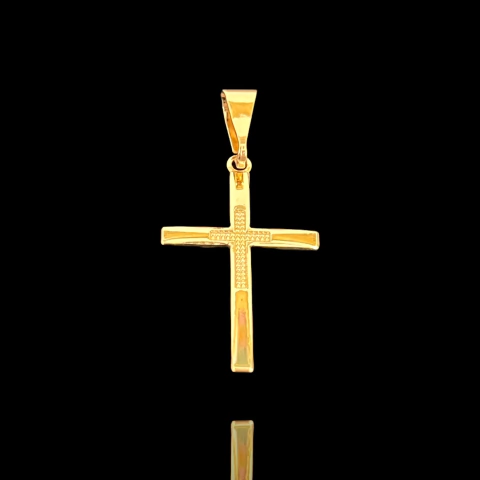 PINGENTE CRUZ PALITO C/ CRUZ CENTRO - 1,5 x 2.3 CM