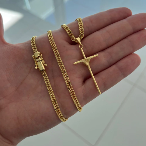 CORRENTE G.DUPLA 4,5MM + CRUZ TRANÇADA 2,2x3,4CM