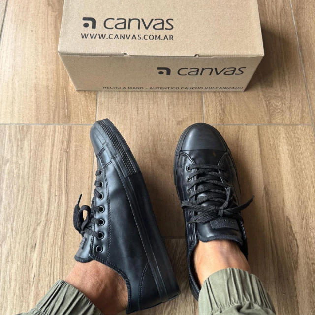 Zapatilla ORIGINAL BAJA de cuero sintético — imagen 17