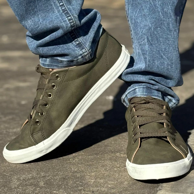 Zapatilla LUCAN de cuero sintético — imagen 15