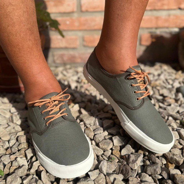 Zapatilla BROOKLYN de lona