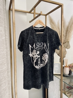 REMERA MOON