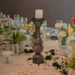 6 CANDELABROS HINDUES DE MADERA