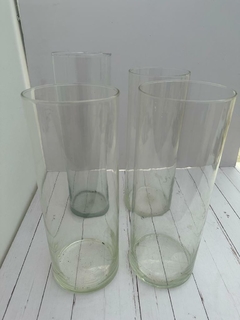 4 FLOREROS CILINDRICOS DE VIDRIO - The Wedding Shop