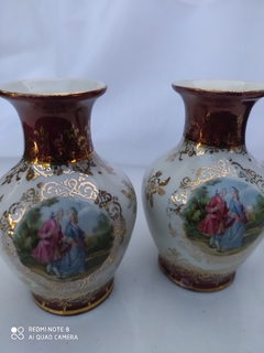 4 ANTIGUOS FLOREROS AZUL COBALTO Y ORO SUSSEX - The Wedding Shop