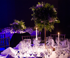 4 CANDELABROS DE VIDRIO LABRADO