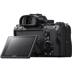 Câmera Mirrorless Sony Alpha 7III (corpo) Full frame 24.3 megapixel com gravação 4K (A7M3) - Grátis Carregador Sony BC-QZ1 - CAMERA E CIA