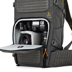 Mochila Lowepro Flipside Trek BP 350 AW - LP-37015 - CAMERA E CIA