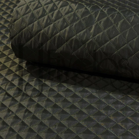 JJ2720 - NYLON EMBORRACHADO MATELASSADO VERDE MILITAR - 50CMX1,40MT - comprar online