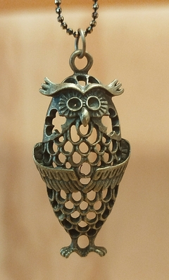 Collar imaginería búho