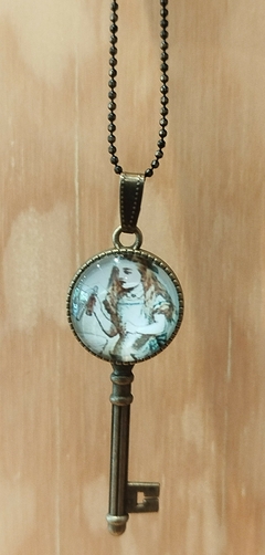 Medallón Alicia en el país de las maravillas