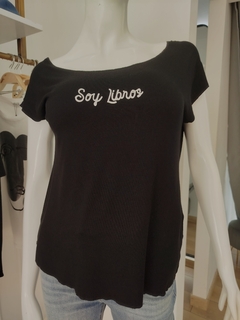 Camiseta soy libros - Cabina Literaria - Poemas, regalos literarios y café