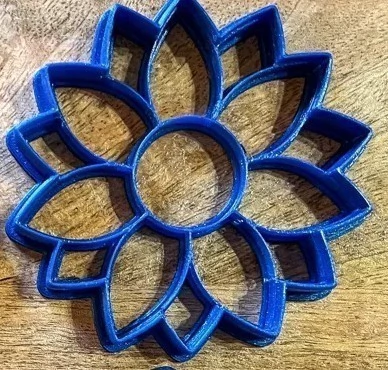 cortante entero flor mod 49