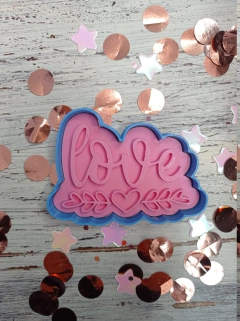 Cortante Love con Flores