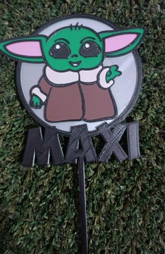 topper baby yoda con nombre