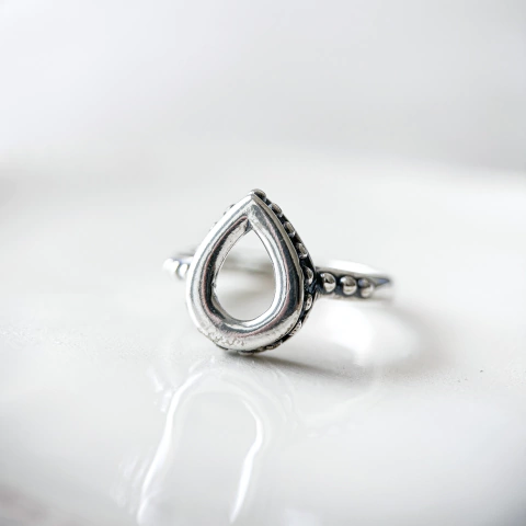 Anillo Gota (Talle 18)