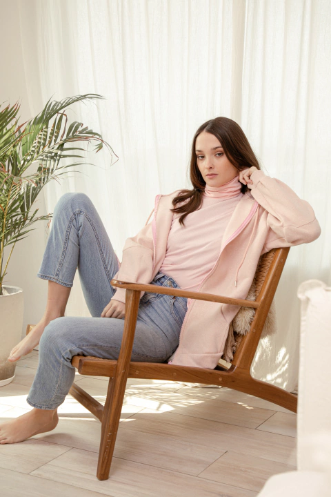 Hoodie con Cierre Rosa Nevado en internet