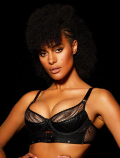 Sutiã Serena na internet