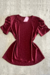Blusa Manga Bufante em Malha Laise Plus Size (Vinho)