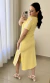 Vestido Midi Moletinho Fenda Lateral Amarelo na internet