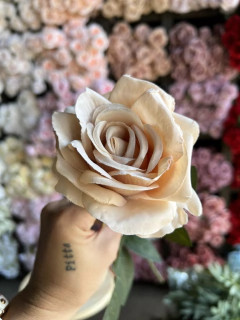 Imagen de ROSAS 61CM x 10CM PA01