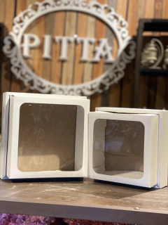 CAJA VISOR CON TAPA 27X27X12CM x10u - PITTA IMPORTACIONES