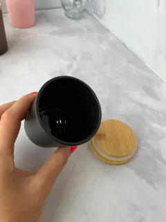 FRASCO DE VIDRIO CON TAPA HERMETICA NEGRO PA436 - comprar online